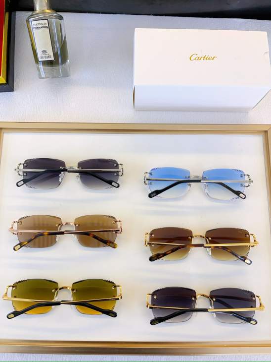 Picture of Cartier Sunglasses _SKUfw80914824fw